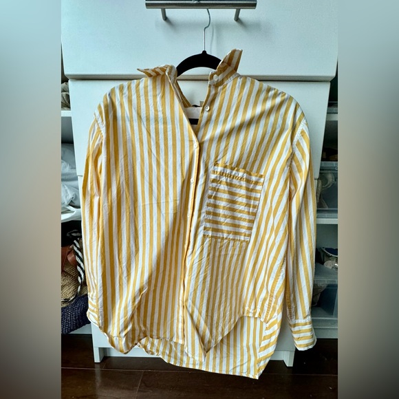 AYR Tops - AYR The Deep End Button Down Shirt Size Small Yellow